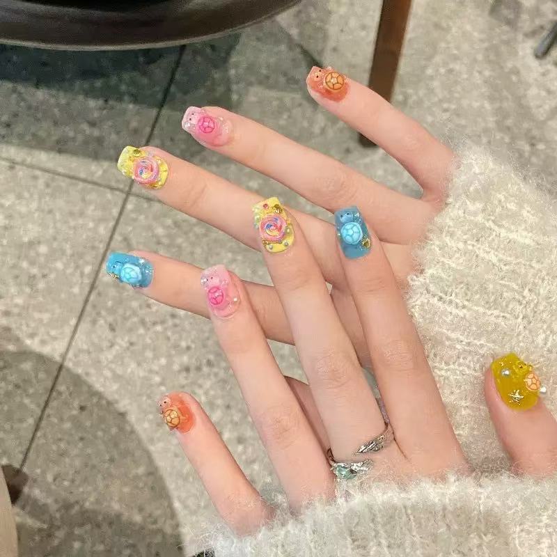 100 Mini Kleurrijke Schildpad  - Nail Art Design recensie en prijs