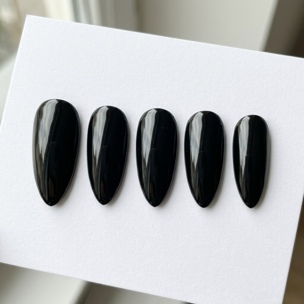 Medium amandelvormige glanzend - Nail Art Oval recensie en prijs